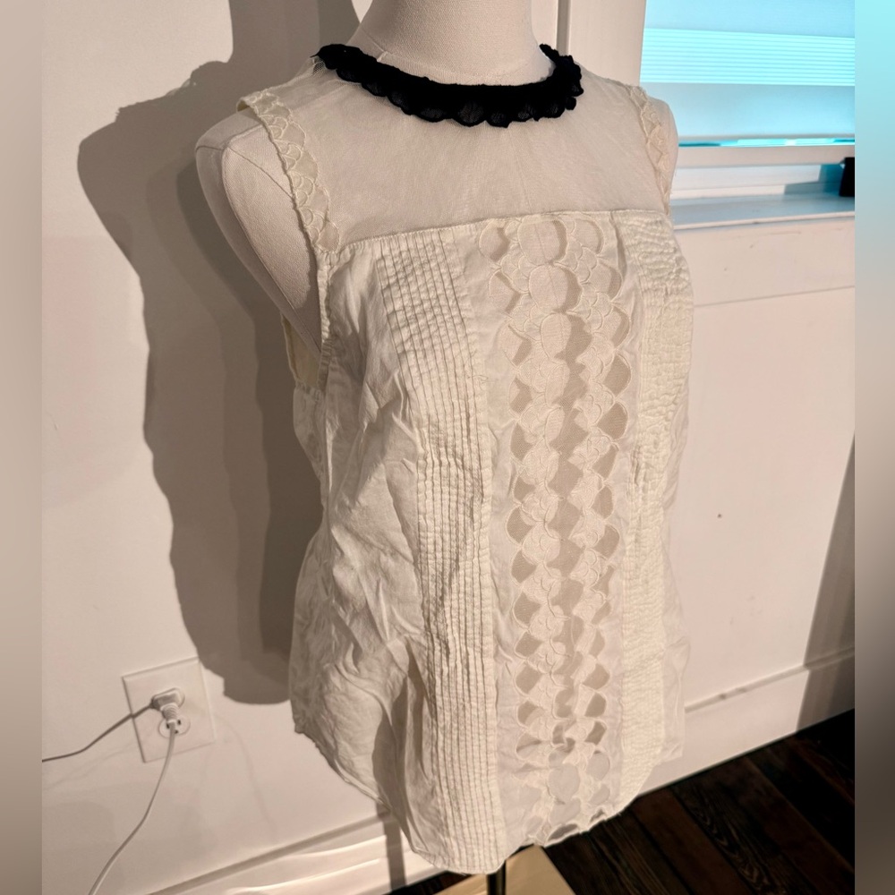Cream Sleeveless Lace Blouse